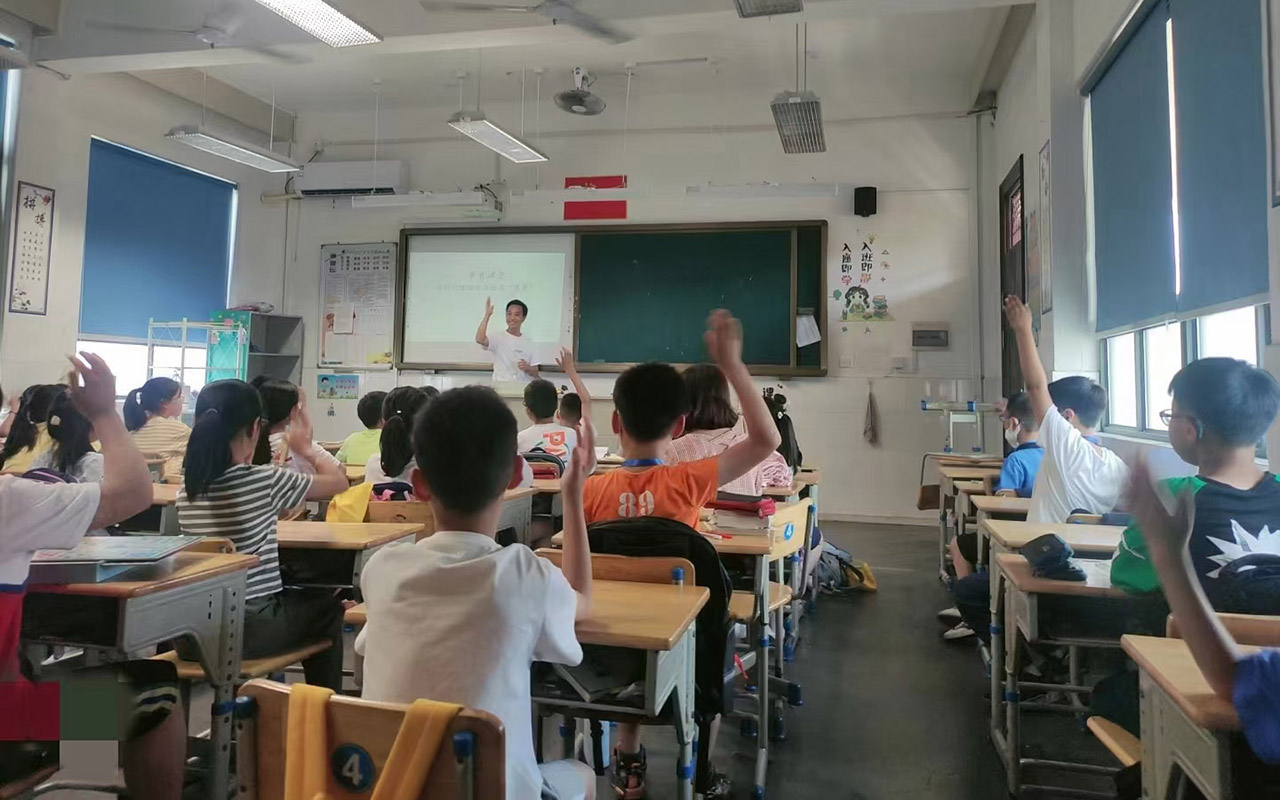 罗湖冯家小学